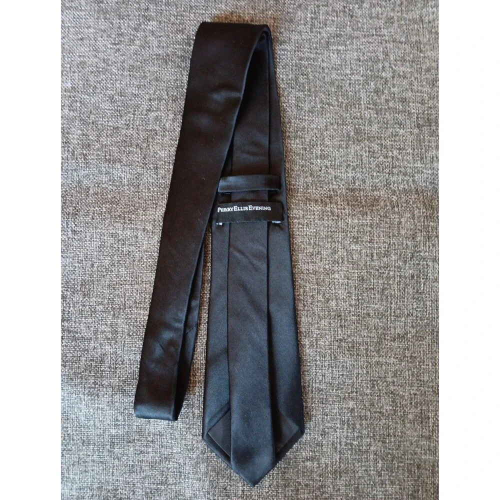 Tie 70s 80s 90s Y2K Mens Perry Ellis Silk Black 3.5 Wide 59 Long